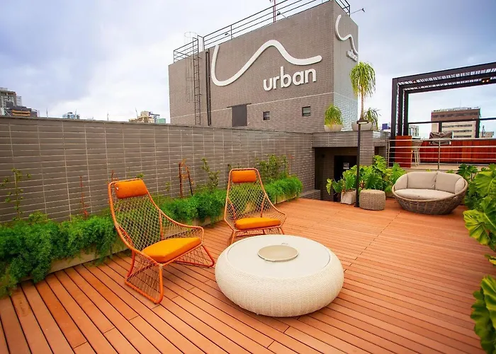 Urban #105 - Quadruplo Em Tambau Por Carpediem